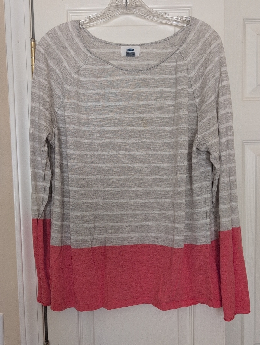 Old Navy Gray & Coral Colorblock Long Sleeve Pullover